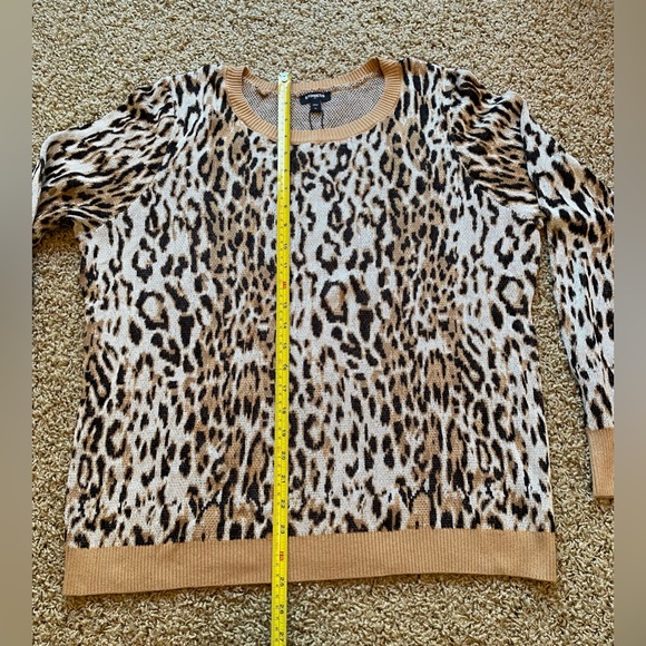 Nwt express leopard print knit sweater size XL brown - Picture 4 of 6